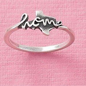 James Avery RETIRED Home Texas Script Silver Ring - Silver